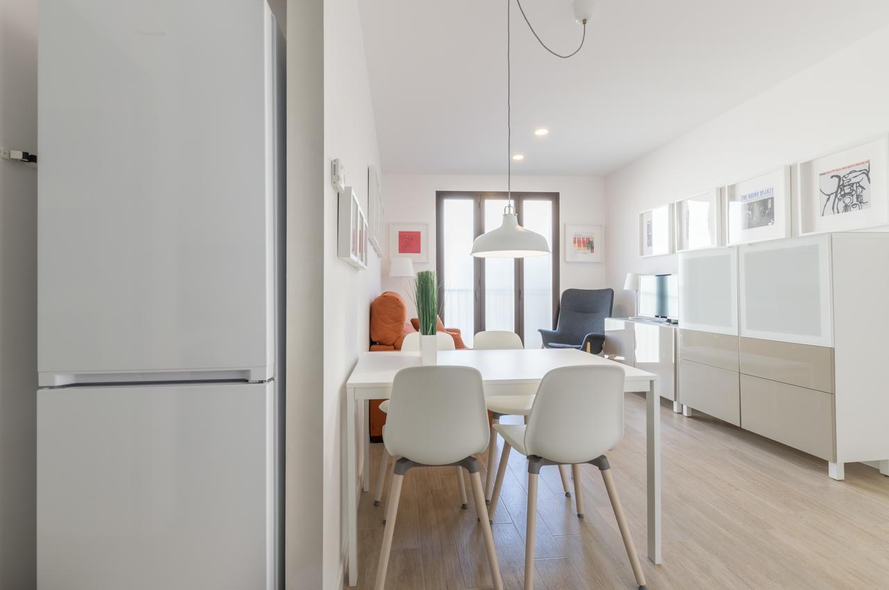 Apartments Madrina Walencja Zewnętrze zdjęcie