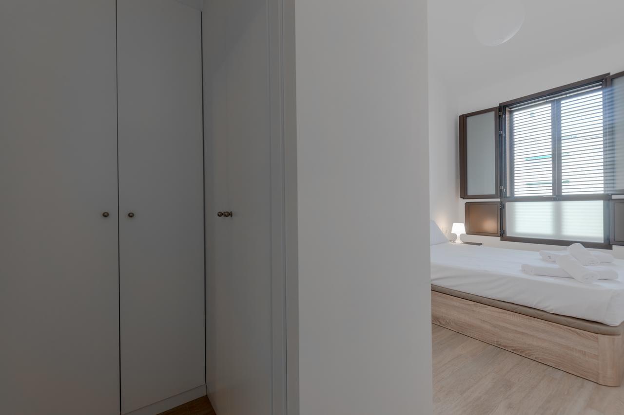 Apartments Madrina Walencja Zewnętrze zdjęcie